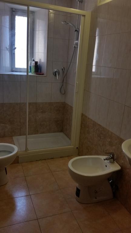 רומא Guesthouse Ava מראה חיצוני תמונה